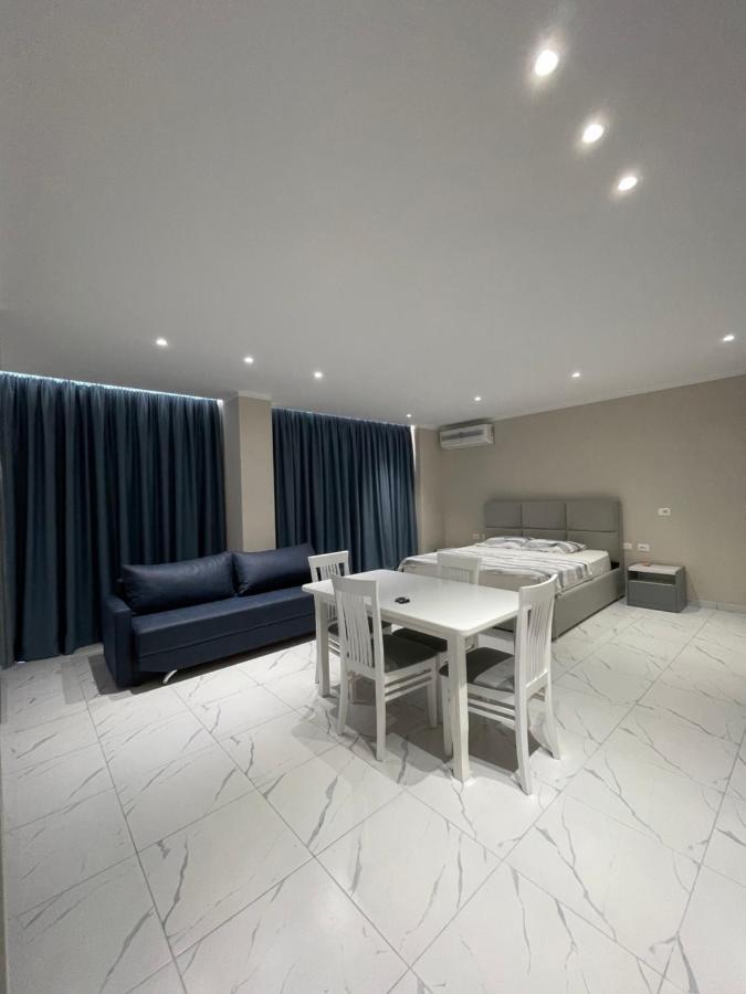 Modern Beachfront Apartments Sarandë Exteriér fotografie