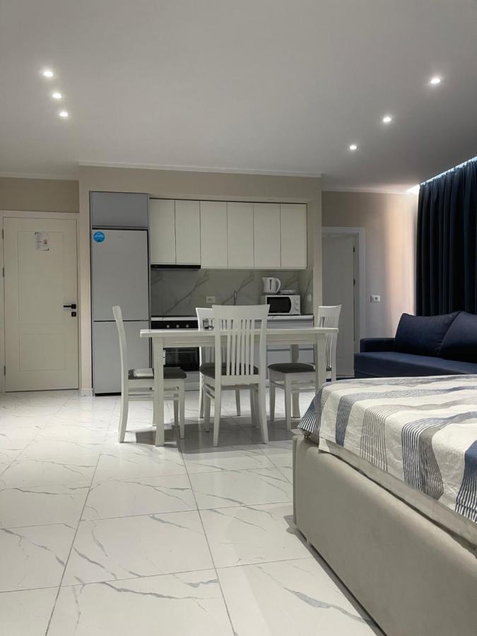Modern Beachfront Apartments Sarandë Exteriér fotografie